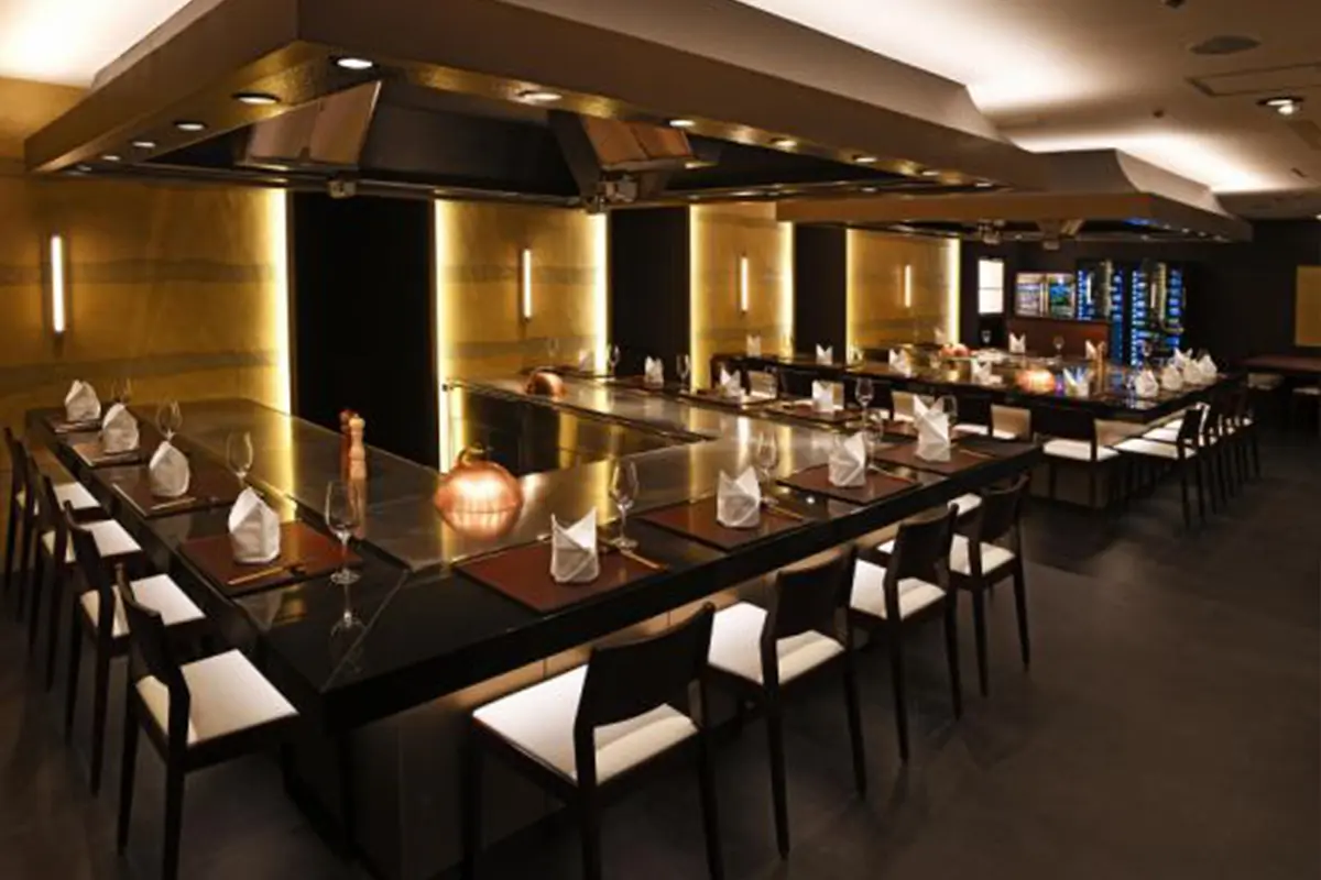 ステーキハウス あづま