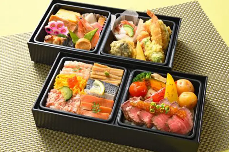 会席弁当